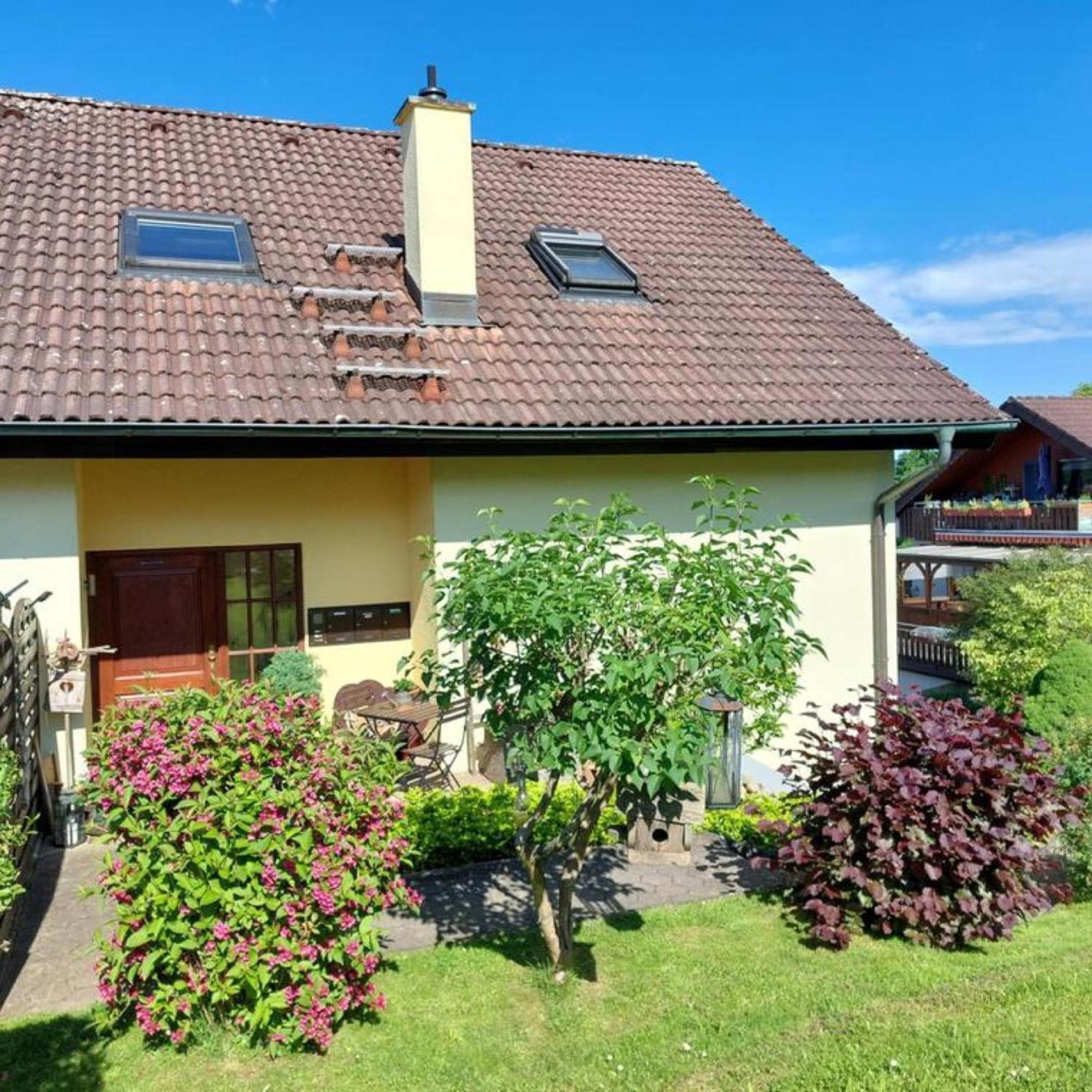 Ferienwohnung Lueg Ins Wiesental Steinen  Exterior foto